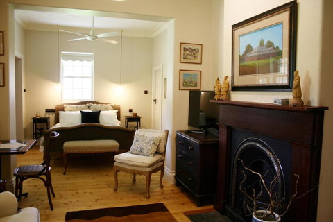 Birregurra 1865 B & B - South Australia Travel 6