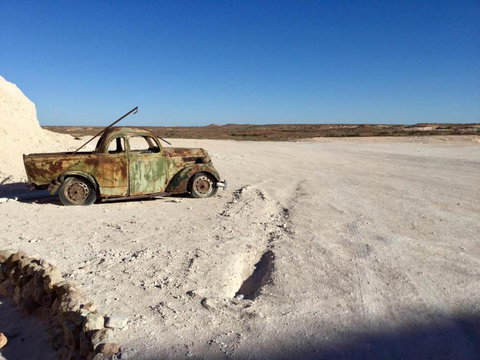 Dug Out B & B Apartments - South Australia Travel 2