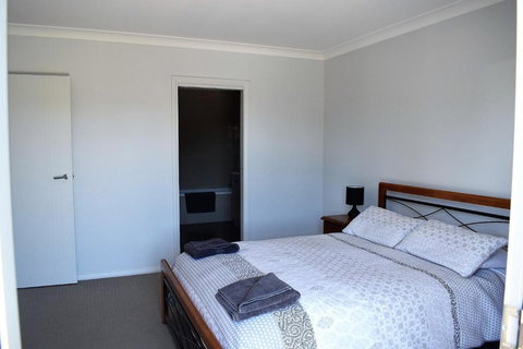 Griffith Prestige Apartments - South Australia Travel 4