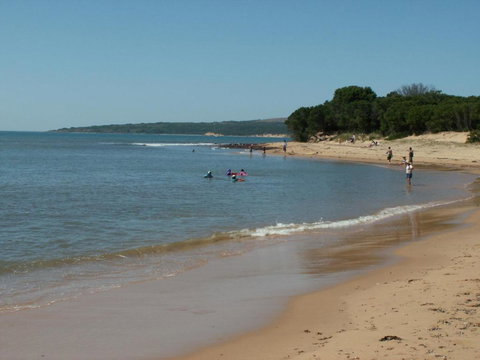 Black Dolphin Beach Penthouse - South Australia Travel 3