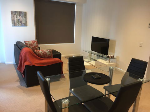 Tasha's Apartments On Morphett - South Australia Travel 6