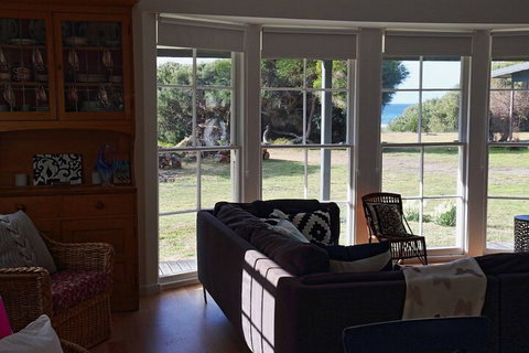 White Shell Cottage - South Australia Travel 6