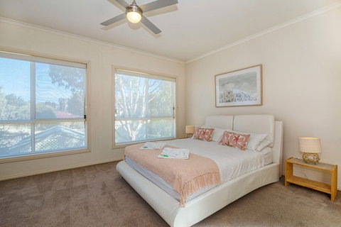 The Lighthouse - South Australia Travel 4