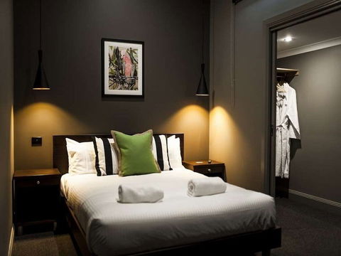Criterion Hotel Sale - South Australia Travel 4