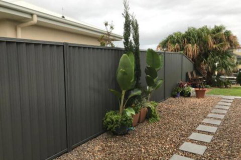 M & Ts Waterfront Bed & Breakfast - South Australia Travel 6