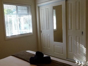 Ironbark - Deluxe Family Townhouse - South Australia Travel 2