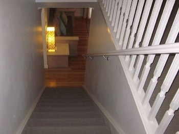 Ironbark - Deluxe Family Townhouse - South Australia Travel 0