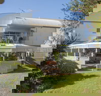 Through the Looking Glass - South Australia Travel