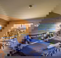 Footprints 2 - South Australia Travel