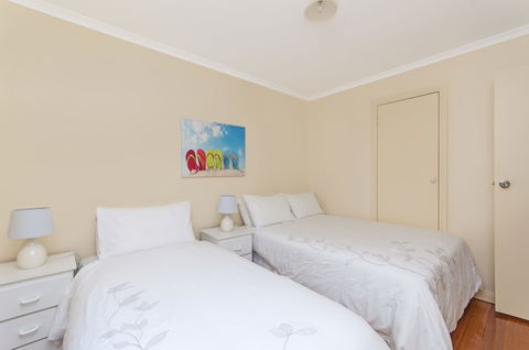 Ocean Break - South Australia Travel 4