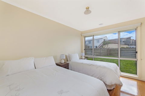 Ocean Break - South Australia Travel 6