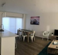 Santa Monica Lodge - South Australia Travel