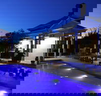 Hollidge House Apartments - South Australia Travel