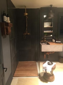 Elm Cottage Barn - South Australia Travel 4