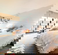 CELESTE 1BDR East Melbourne Apartment - South Australia Travel