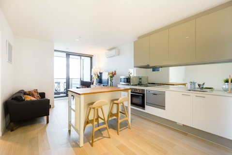 EVA, 1BDR Melbourne Apartment - South Australia Travel 2