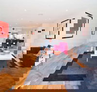 Penthouse With Bay Views - South Australia Travel