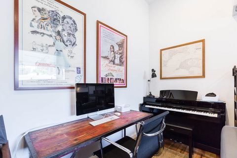 MURRAY, 1BDR Fitzroy Apartment - South Australia Travel 0