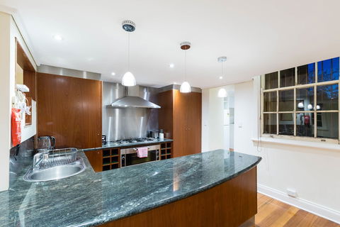 HELENA, 2BDR Fitzroy House - South Australia Travel 6