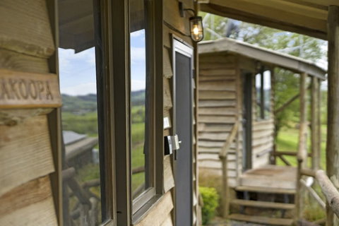 Mole Creek Cabins - South Australia Travel 2