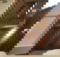 Cradle Mountain Highlanders Cottages - South Australia Travel