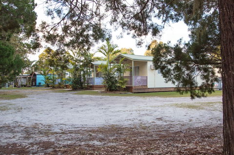 BIG4 Breeze Holiday Park â€“ Rainbow Beach - South Australia Travel 4