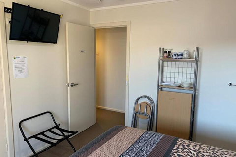 Short Stays Gippsland (Newborough) - South Australia Travel 7