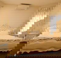 Signature Townhouse in Doncaster