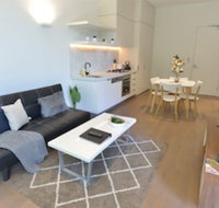 Spacious Cosy Bedroom Suite  Large Balcony - South Australia Travel