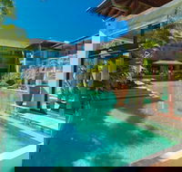 Santai Resort Apartment 321 - South Australia Travel