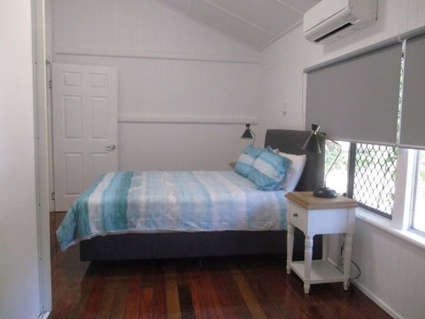 Dandaloo Gardens - South Australia Travel 1