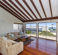 Kingscliff Ocean Vista With Jacuzzi Spa - South Australia Travel