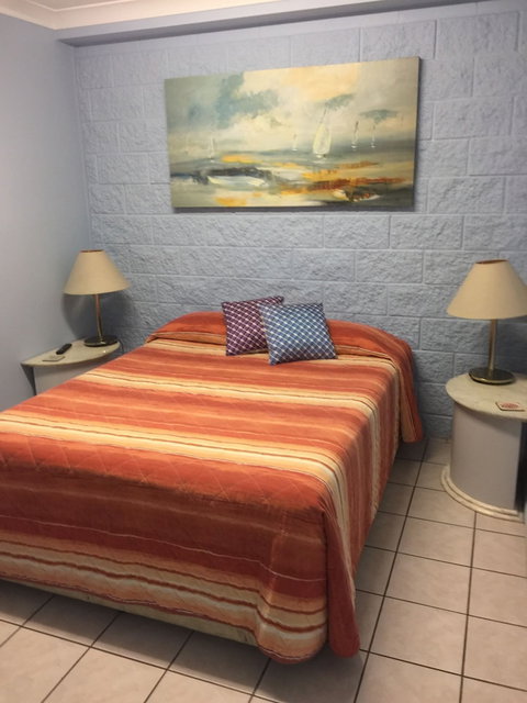 Westside Tavern And Motel - South Australia Travel 0