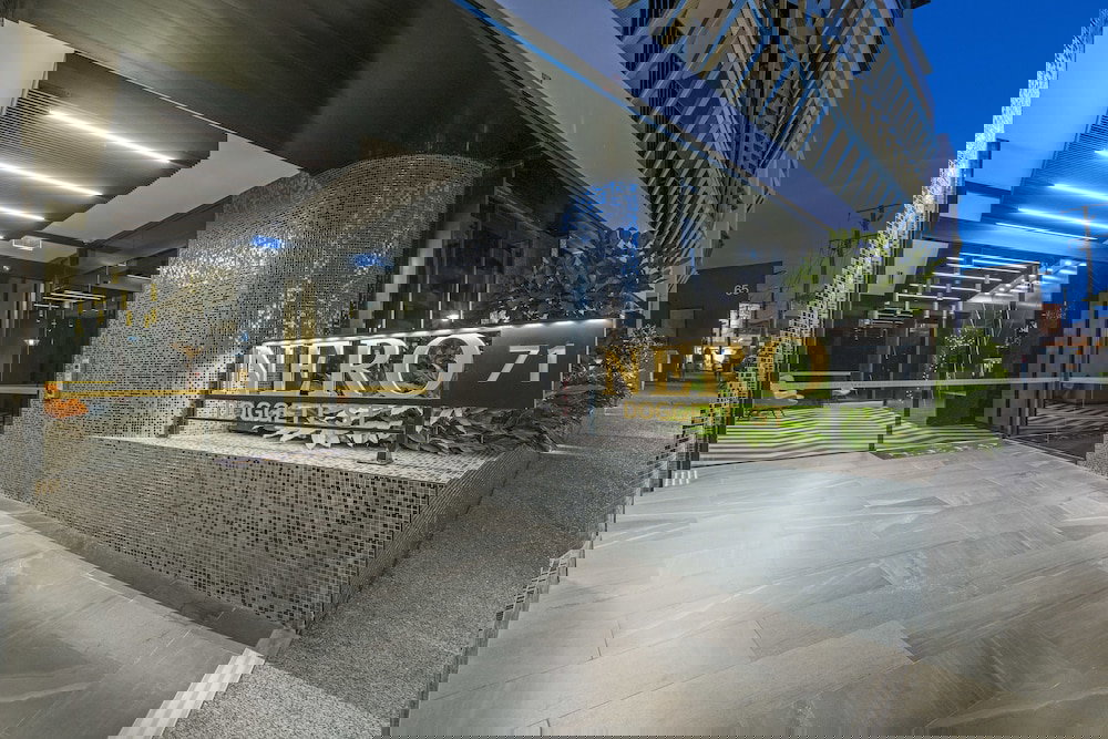 Newstead QLD South Australia Travel