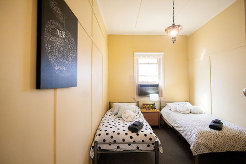 Charleston House - Mathoura - South Australia Travel 6