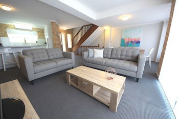 Ocean Shores Unit  No 4 - South Australia Travel 1