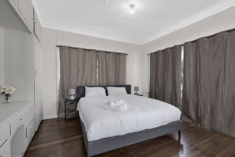 EJ Homes At The Entrance - South Australia Travel 6
