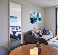 Apt Walking Distance to MCG  Epworth Hospital - South Australia Travel