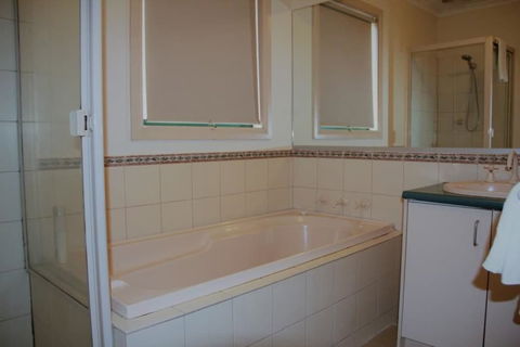 Mt Waverley Townhouses - South Australia Travel 5