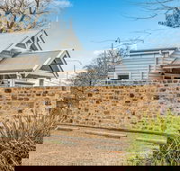 Grandview Accommodation - The Elm Tree Apartments - South Australia Travel