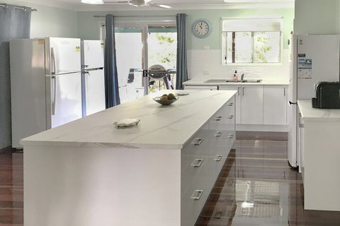 Ludbrookes - South Australia Travel 2