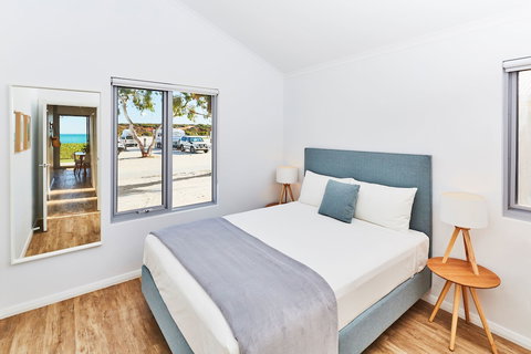 RAC Monkey Mia Dolphin Resort - South Australia Travel 3