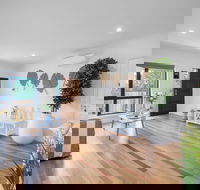 AUJOY 3 Bed Townhouse Burwood 1 - South Australia Travel