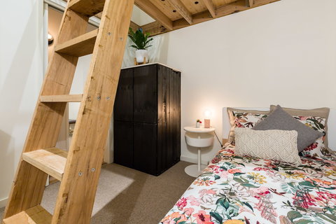 Isla, 2BDR Fitzroy Apartment - South Australia Travel 4