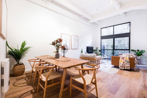 Isla, 2BDR Fitzroy Apartment - South Australia Travel 2