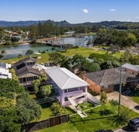 A PERFECT STAY Sunset Beach Summer Breeze