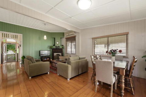 Ambiente Cottage Pet & Family Friendly - South Australia Travel 7