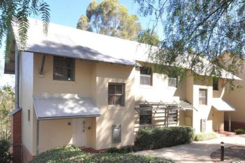 Villa Petit Verdot Located Within Cypress Lakes - South Australia Travel 4