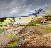 Victoria Accommodation Village - South Australia Travel