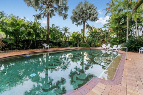 North Shore Towers - South Australia Travel 1